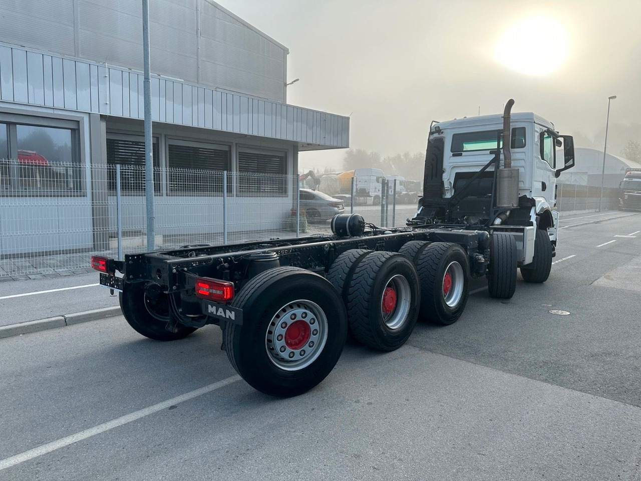 MAN TGS 50.510 10X4-6 BL CH - Cab chassis truck: picture 5 MAN TGS 50.510 10X4-6 BL CH - Cab chassis truck: picture 5