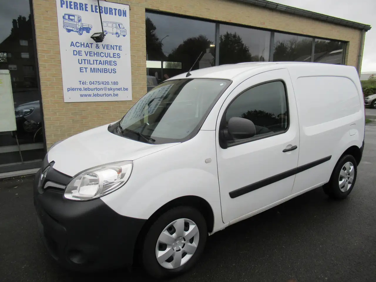 Renault Kangoo 15 DCI GRAND CONFORT CLIM 8250€+TVA/BTW - Small van: picture 1 Renault Kangoo 15 DCI GRAND CONFORT CLIM 8250€+TVA/BTW - Small van: picture 1