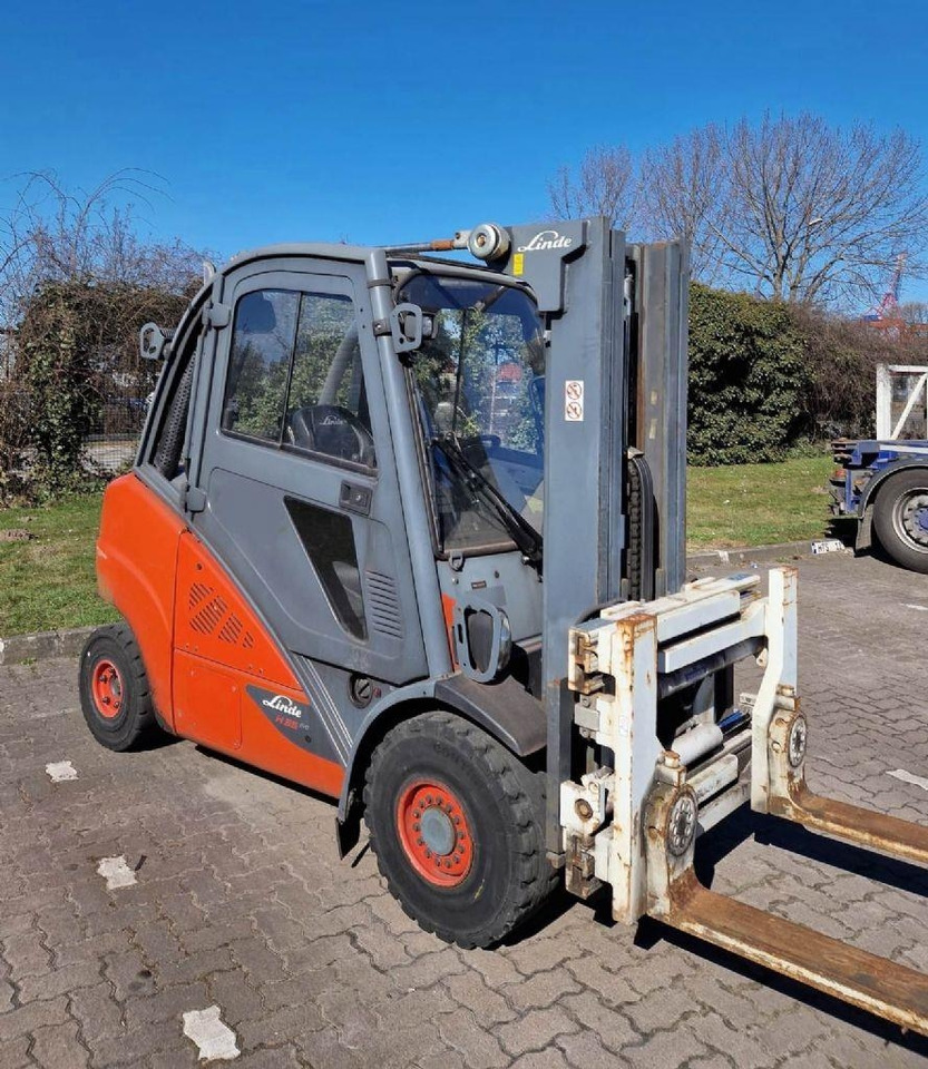 Linde H35D-02 EVO - Diesel forklift: picture 1 Linde H35D-02 EVO - Diesel forklift: picture 1