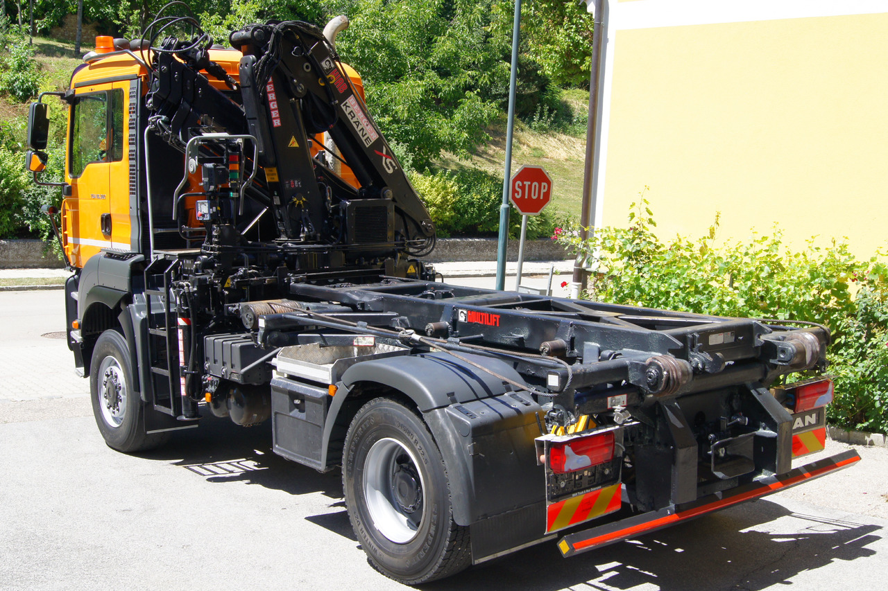 MAN TGA 18.360 BL 4x4/Euro4/TÜV/HIAB 111/MULTILIFT/Winterdienst - Cable system truck, Crane truck: picture 4 MAN TGA 18.360 BL 4x4/Euro4/TÜV/HIAB 111/MULTILIFT/Winterdienst - Cable system truck, Crane truck: picture 4