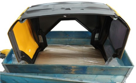 VOLVO CE HOOD 15227577 - Cab and interior for Construction machinery: picture 2 VOLVO CE HOOD 15227577 - Cab and interior for Construction machinery: picture 2