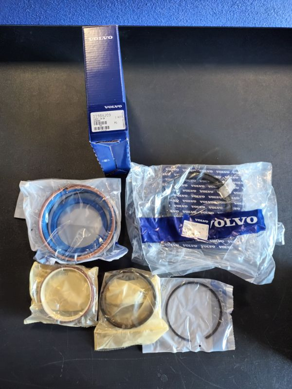 VOLVO CE SEALING RING KIT 11988209 - Engine gasket for Construction machinery: picture 1 VOLVO CE SEALING RING KIT 11988209 - Engine gasket for Construction machinery: picture 1