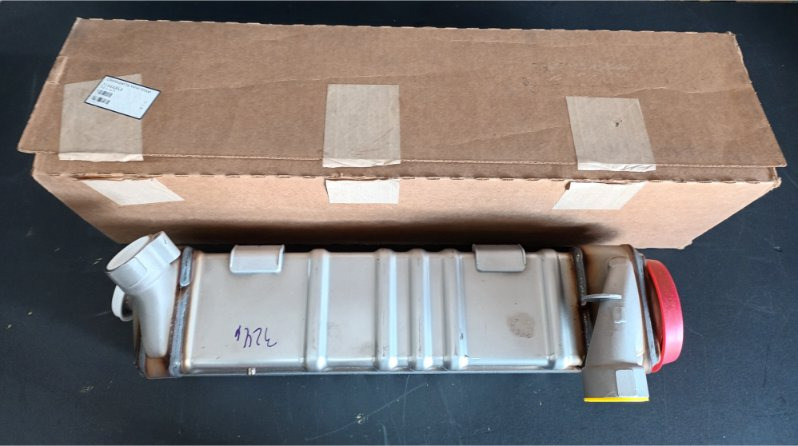 VOLVO EGR COOLER 21944868 - EGR cooler for Truck: picture 1 VOLVO EGR COOLER 21944868 - EGR cooler for Truck: picture 1