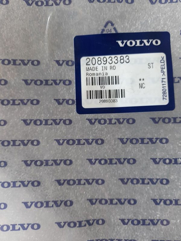 VOLVO REFLECTOR - 20893383 - Lights/ Lighting for Truck: picture 1 VOLVO REFLECTOR - 20893383 - Lights/ Lighting for Truck: picture 1