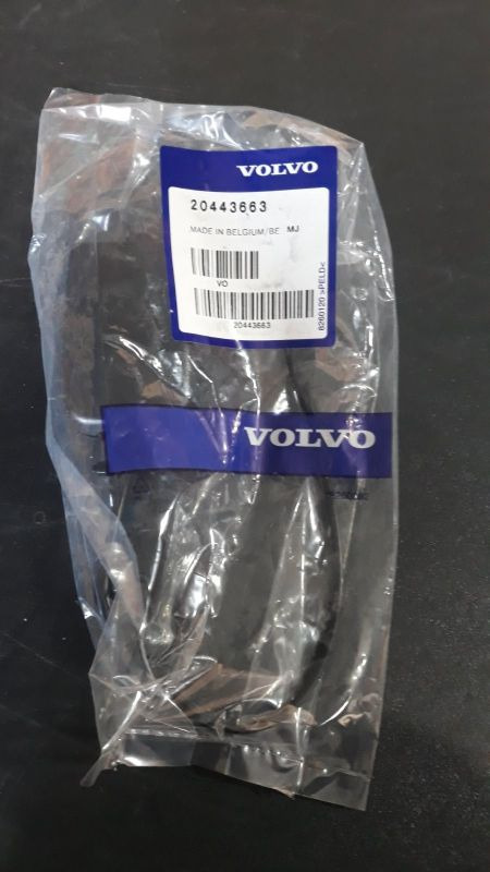 VOLVO SEAT BELT 20443663 - Cab and interior for Truck: picture 1 VOLVO SEAT BELT 20443663 - Cab and interior for Truck: picture 1