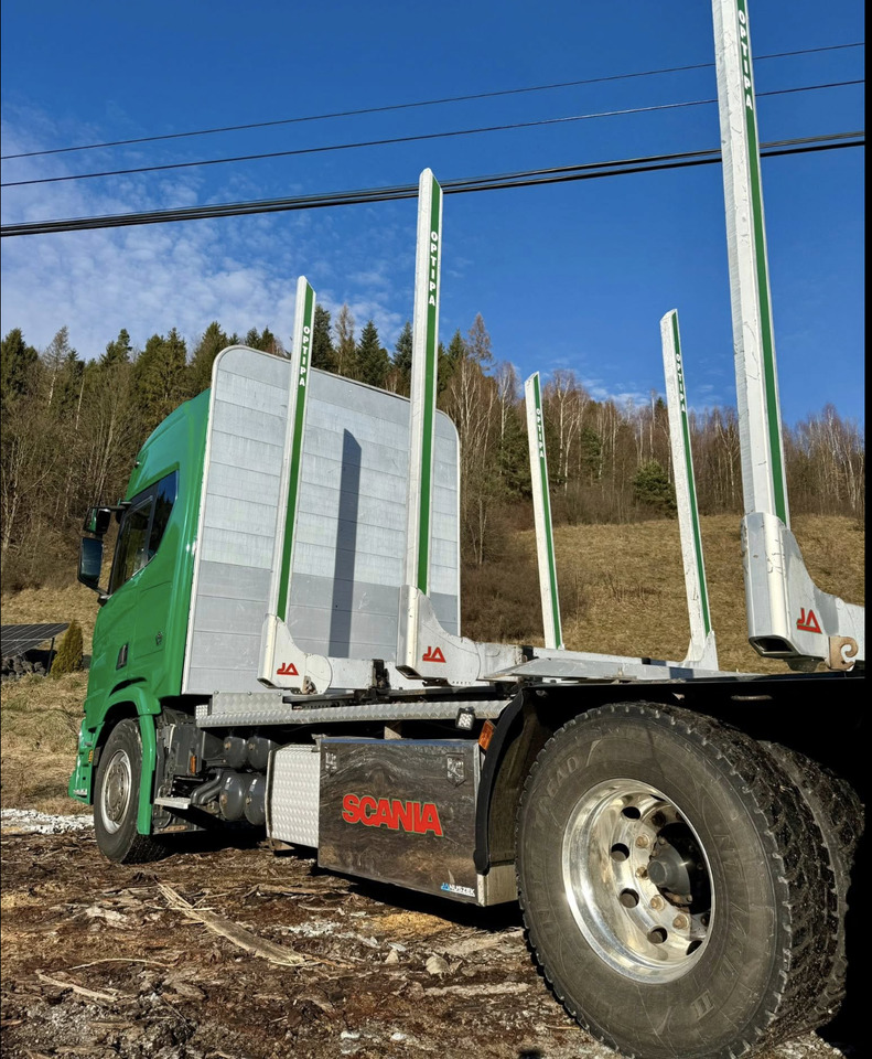 SCANIA R580 - Log truck, Crane truck: picture 5 SCANIA R580 - Log truck, Crane truck: picture 5