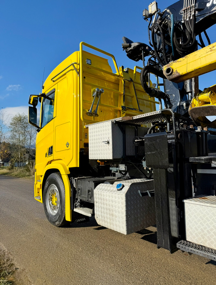 SCANIA R650 - Log truck, Crane truck: picture 5 SCANIA R650 - Log truck, Crane truck: picture 5