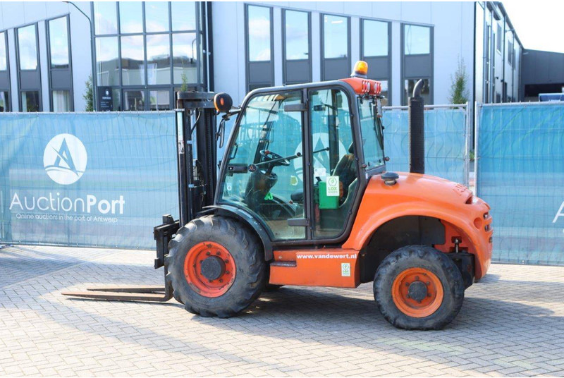 AUSA C250HX4 - Rough terrain forklift: picture 3 AUSA C250HX4 - Rough terrain forklift: picture 3