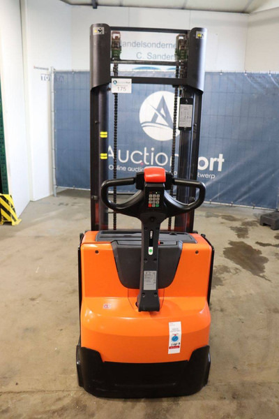 BT SWE140L - Stacker: picture 4 BT SWE140L - Stacker: picture 4
