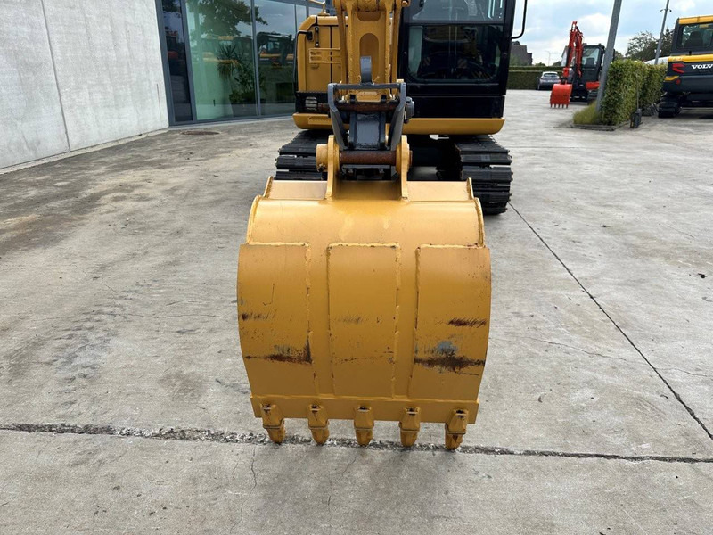 Crawler excavator Caterpillar 305.5E2: picture 10