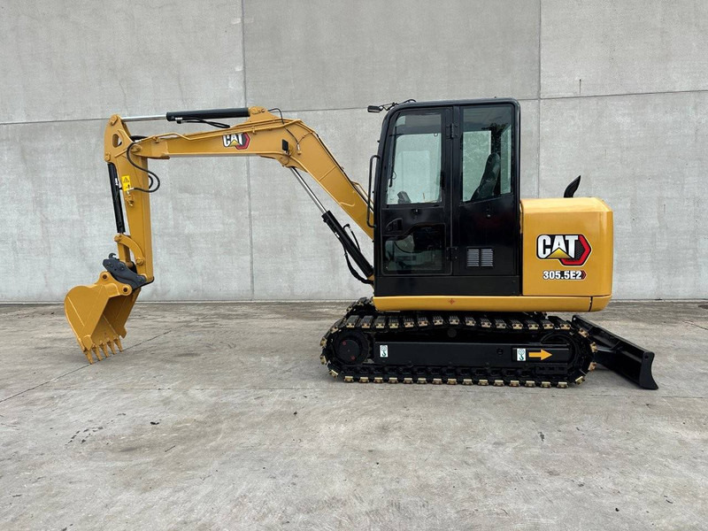 Crawler excavator Caterpillar 305.5E2: picture 7