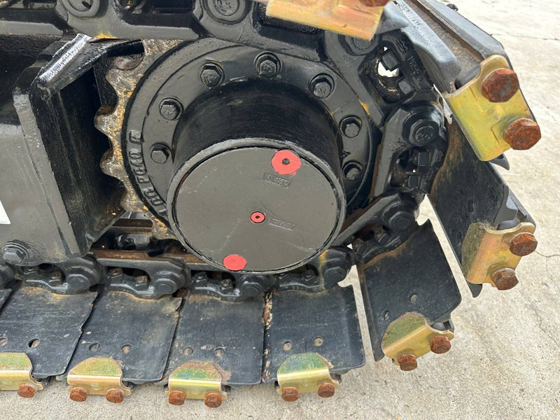 Crawler excavator Caterpillar 305.5E2: picture 18