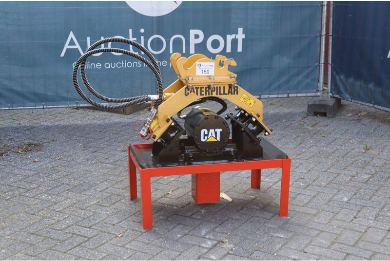 Caterpillar - Vibratory plate: picture 1 Caterpillar - Vibratory plate: picture 1