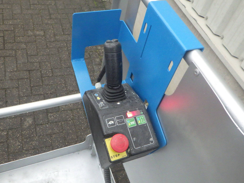 Genie GR-15 - Scissor lift: picture 5 Genie GR-15 - Scissor lift: picture 5