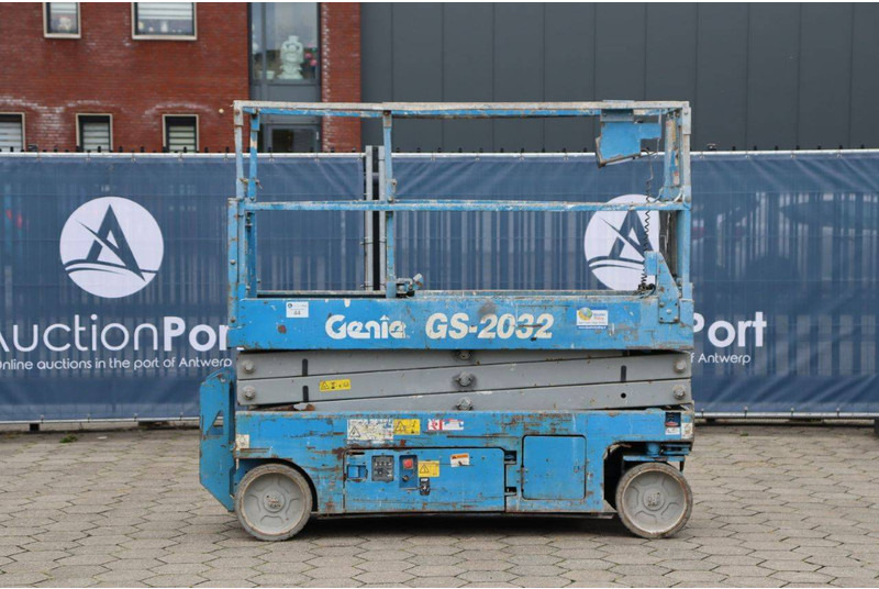 Genie GS-2032 - Scissor lift: picture 2 Genie GS-2032 - Scissor lift: picture 2