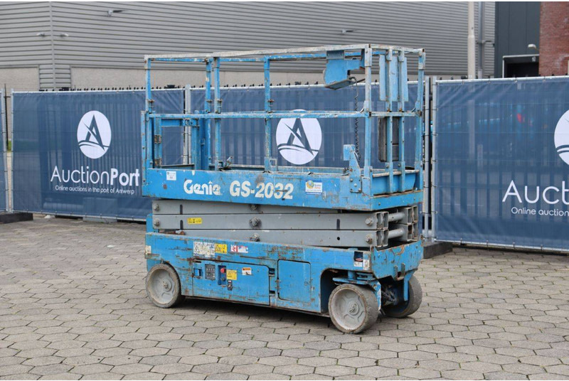 Genie GS-2032 - Scissor lift: picture 4 Genie GS-2032 - Scissor lift: picture 4