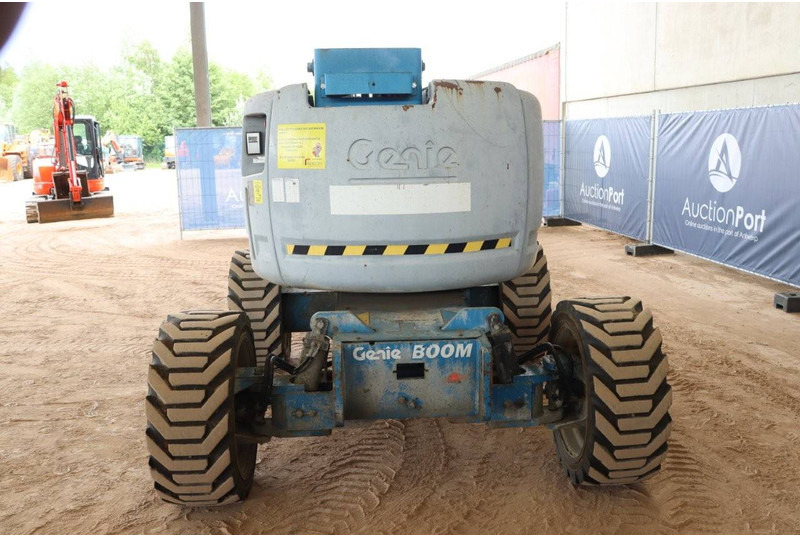 Genie Z-45/25 - Articulated boom: picture 5 Genie Z-45/25 - Articulated boom: picture 5