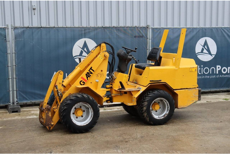 Giant V451T - Wheel loader: picture 1 Giant V451T - Wheel loader: picture 1