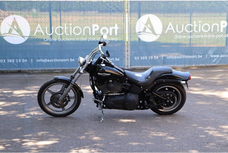 Harley-Davidson Softail Night Train - Motorcycle: picture 1 Harley-Davidson Softail Night Train - Motorcycle: picture 1