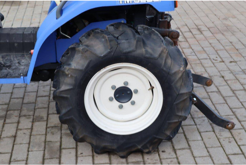 Farm tractor Iseki TM 3265: picture 16
