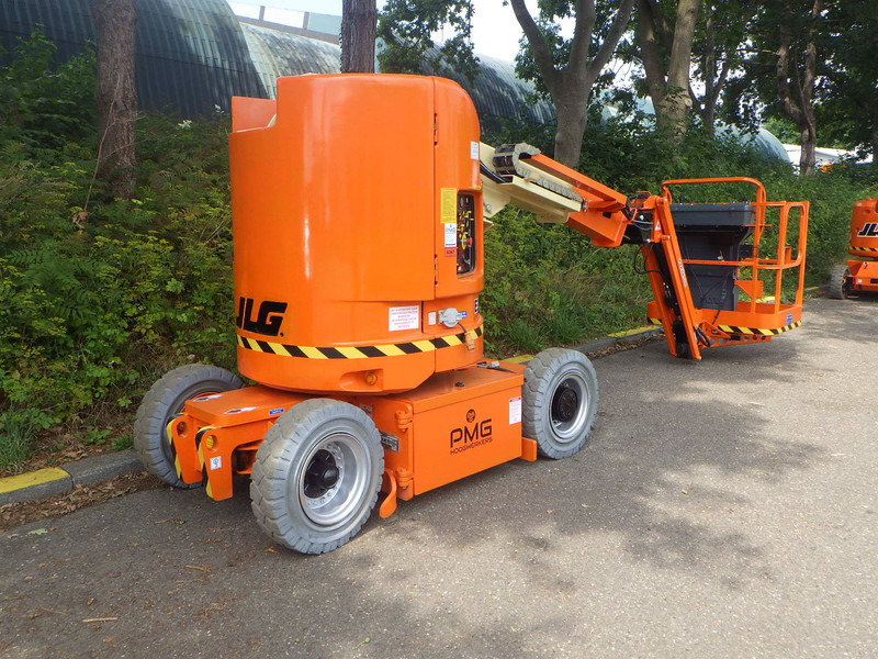 JLG E300AJP - Telescopic boom: picture 2 JLG E300AJP - Telescopic boom: picture 2