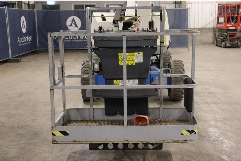 Articulated boom JLG H340AJ 4 WD: picture 13 Articulated boom JLG H340AJ 4 WD: picture 13