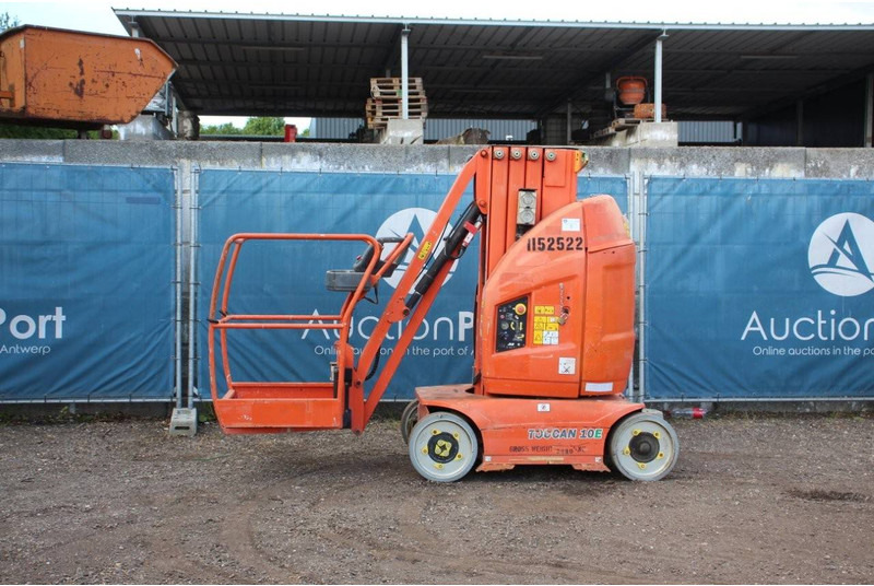 JLG Toucan 10E - Aerial platform: picture 1 JLG Toucan 10E - Aerial platform: picture 1