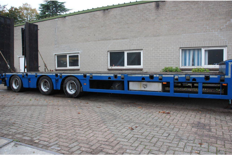 Kässbohrer LB3e - Low loader semi-trailer: picture 2 Kässbohrer LB3e - Low loader semi-trailer: picture 2