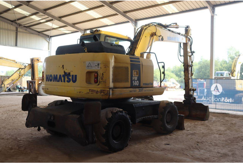 Komatsu PW140-7 - Wheel excavator: picture 5 Komatsu PW140-7 - Wheel excavator: picture 5
