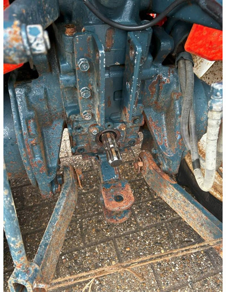 Kubota B1-14D - Farm tractor: picture 4 Kubota B1-14D - Farm tractor: picture 4