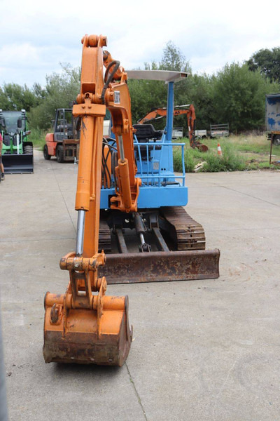 Mini excavator Kubota KH-033: picture 8