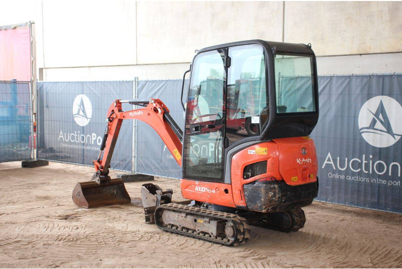 Kubota KX016-4 - Mini excavator: picture 3 Kubota KX016-4 - Mini excavator: picture 3
