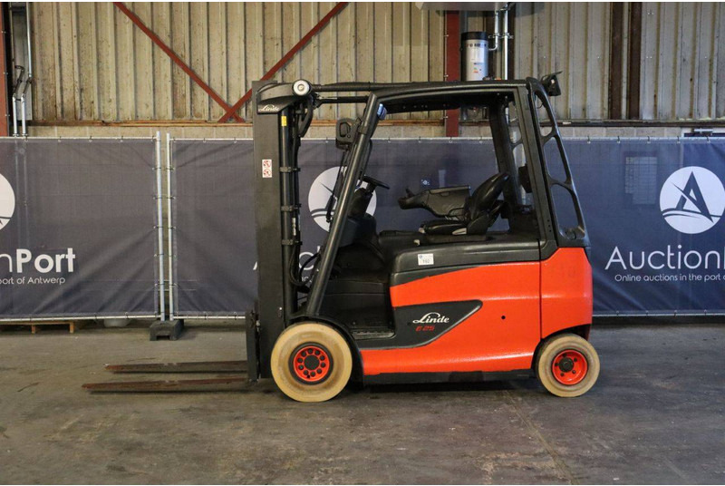 Linde E25HL-01/600 - Electric forklift: picture 2 Linde E25HL-01/600 - Electric forklift: picture 2