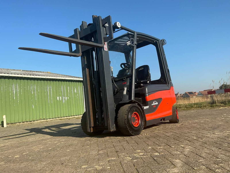 Linde E25L-01 - Electric forklift: picture 2 Linde E25L-01 - Electric forklift: picture 2