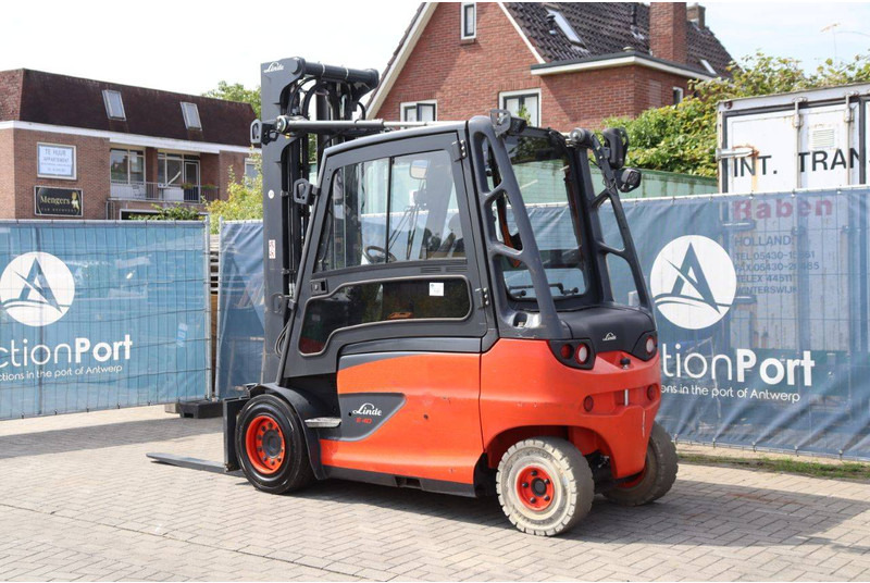 Linde E40HL-01/600 - Electric forklift: picture 4 Linde E40HL-01/600 - Electric forklift: picture 4