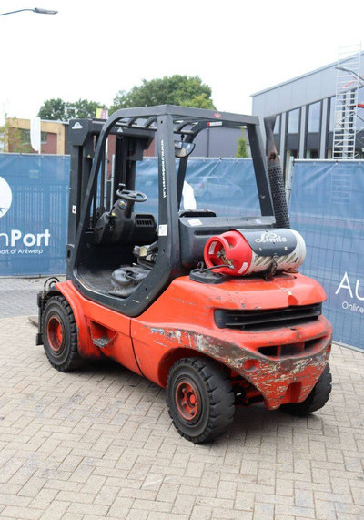 Linde H30T-03 - LPG forklift: picture 4 Linde H30T-03 - LPG forklift: picture 4
