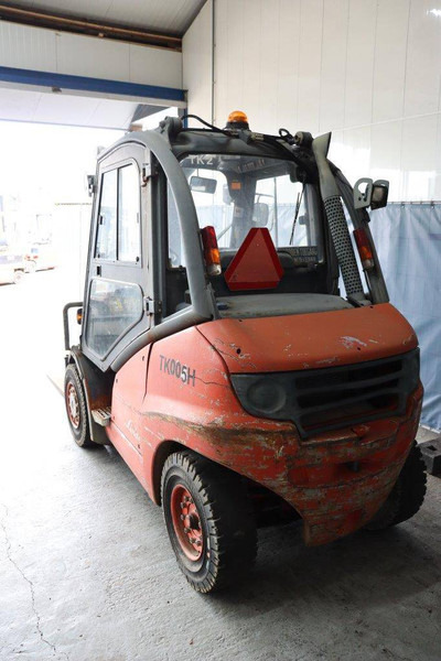 Linde H40D - Diesel forklift: picture 3 Linde H40D - Diesel forklift: picture 3