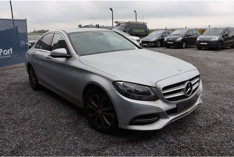 Sedan Mercedes-Benz C-Klasse 200: picture 7