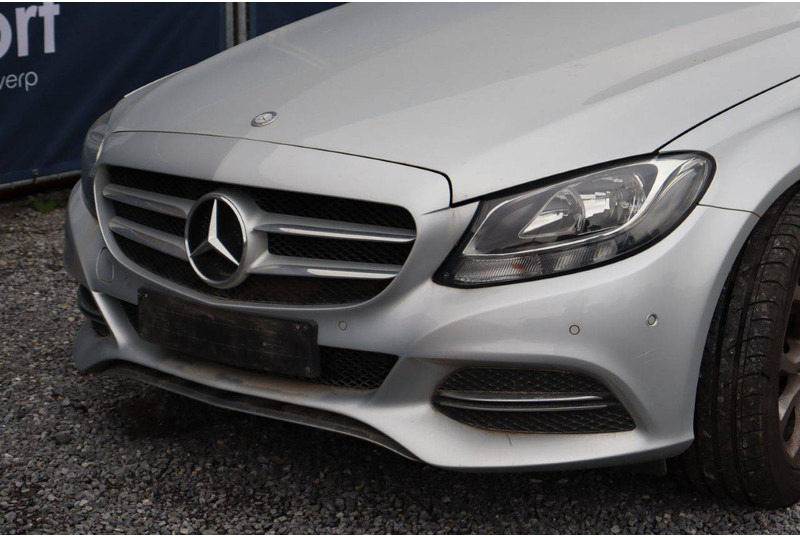 Sedan Mercedes-Benz C-Klasse 200: picture 9