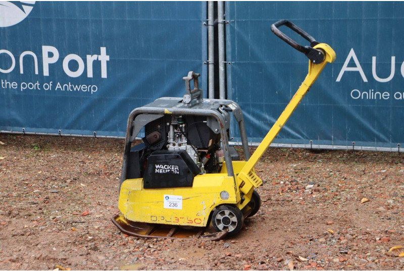 Neuson DPU3750 - Vibratory plate: picture 2 Neuson DPU3750 - Vibratory plate: picture 2