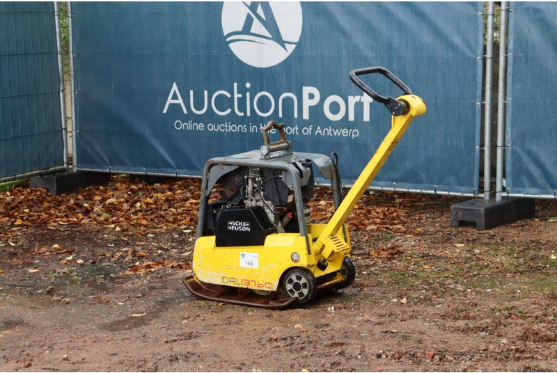 Neuson DPU3760 - Vibratory plate: picture 3 Neuson DPU3760 - Vibratory plate: picture 3