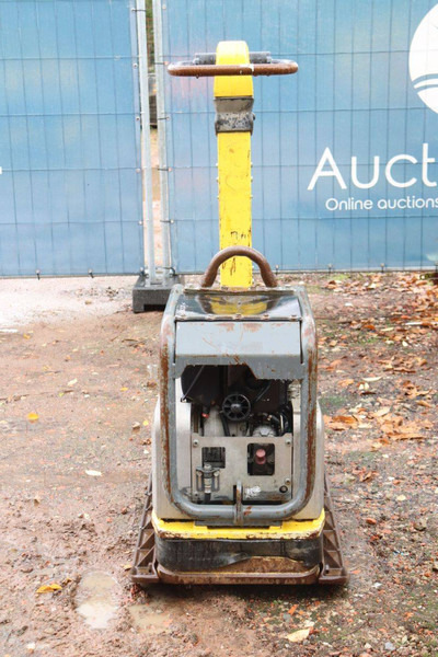 Neuson DPU5545 - Vibratory plate: picture 4 Neuson DPU5545 - Vibratory plate: picture 4