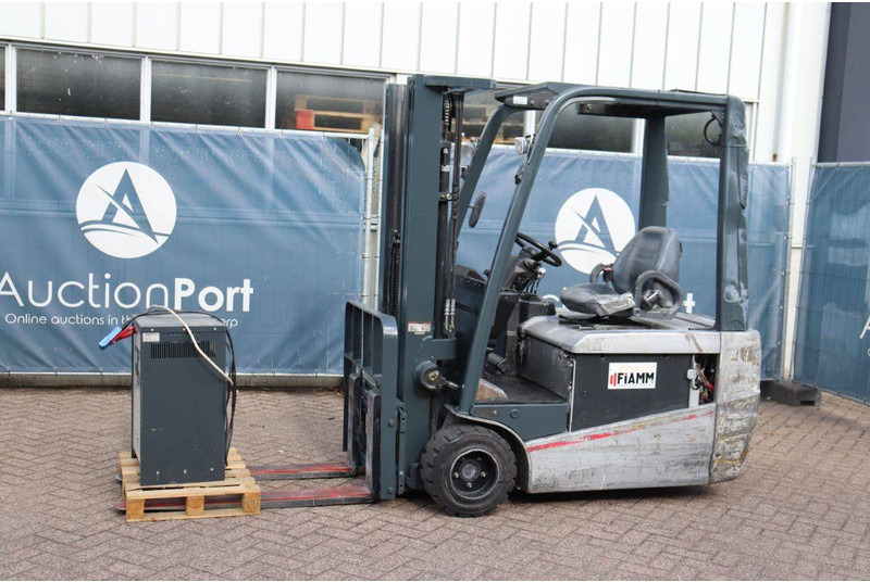 Nissan G1N1L18Q - Electric forklift: picture 1 Nissan G1N1L18Q - Electric forklift: picture 1
