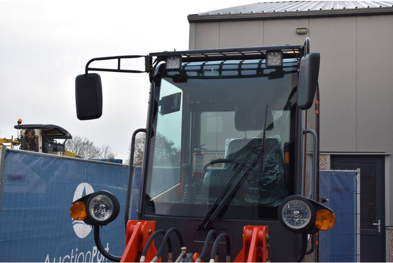 New Wheel loader Panther 10-08: picture 11