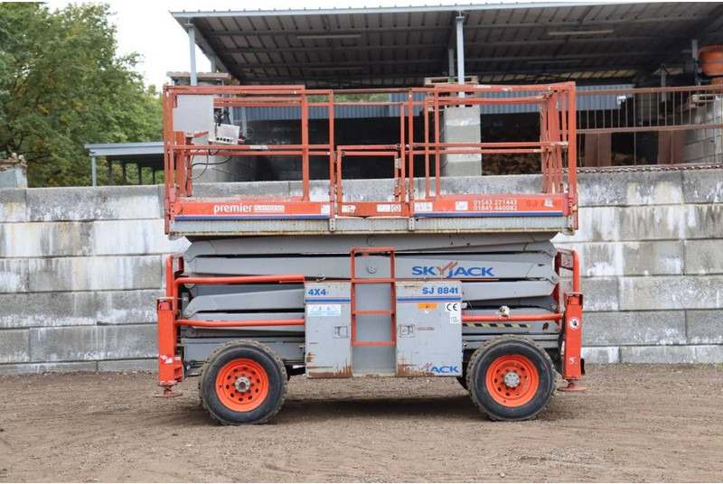Skyjack SJ8841 - Scissor lift: picture 2 Skyjack SJ8841 - Scissor lift: picture 2