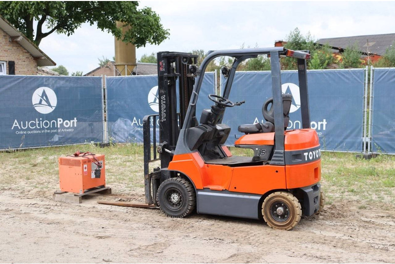 Toyota 7 FBH 15 - Electric forklift: picture 3 Toyota 7 FBH 15 - Electric forklift: picture 3