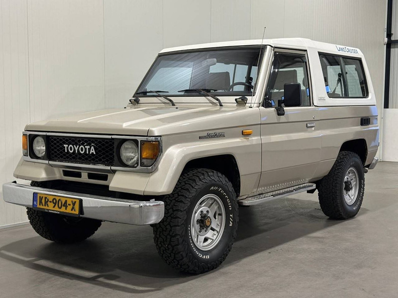 Toyota Land Cruiser - Car: picture 1 Toyota Land Cruiser - Car: picture 1