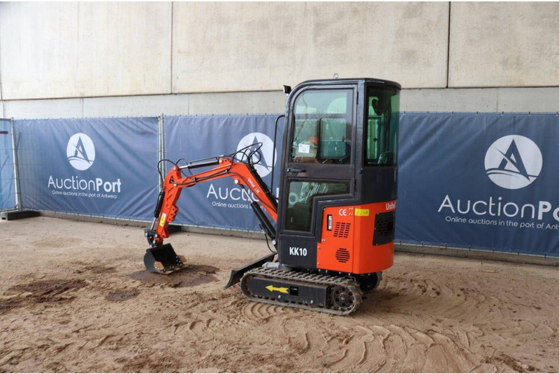 United J.M. KK10 - Mini excavator: picture 3 United J.M. KK10 - Mini excavator: picture 3