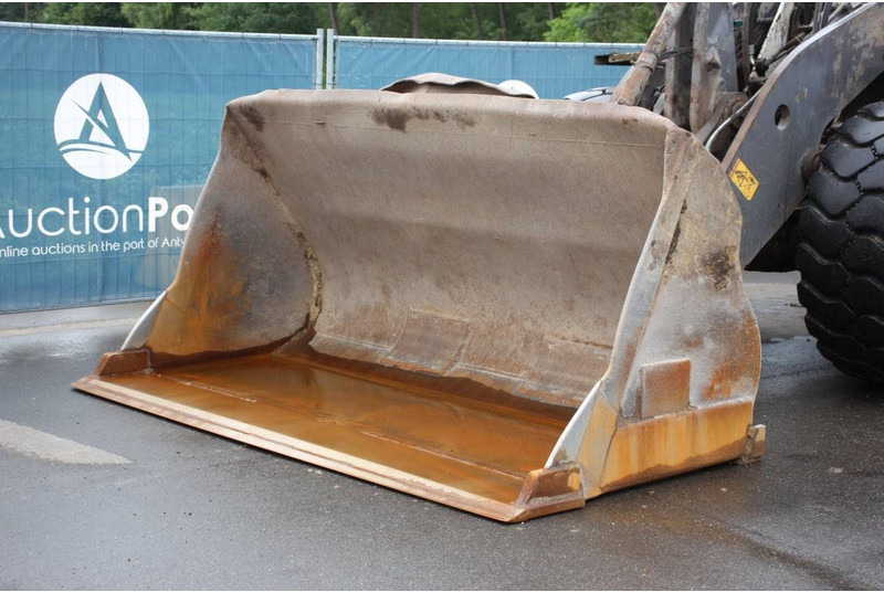 Wheel loader Volvo L 180 F: picture 9