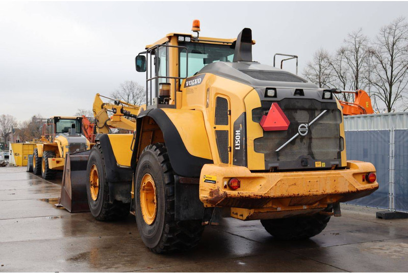Volvo L150H - Wheel loader: picture 5 Volvo L150H - Wheel loader: picture 5